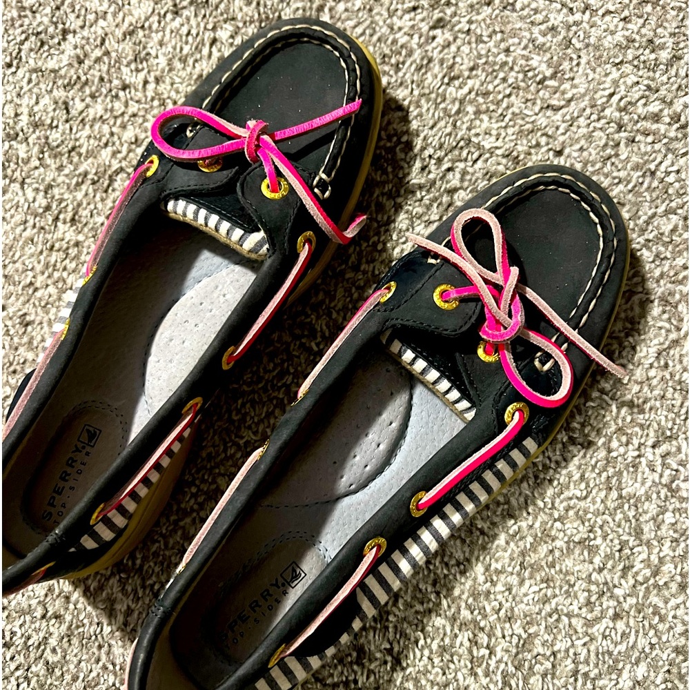 Womens Sperry shoes